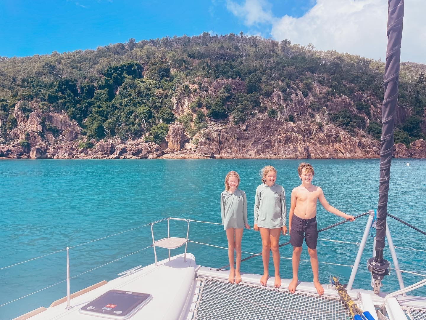 Sailing the Whitsundays with KIDS!