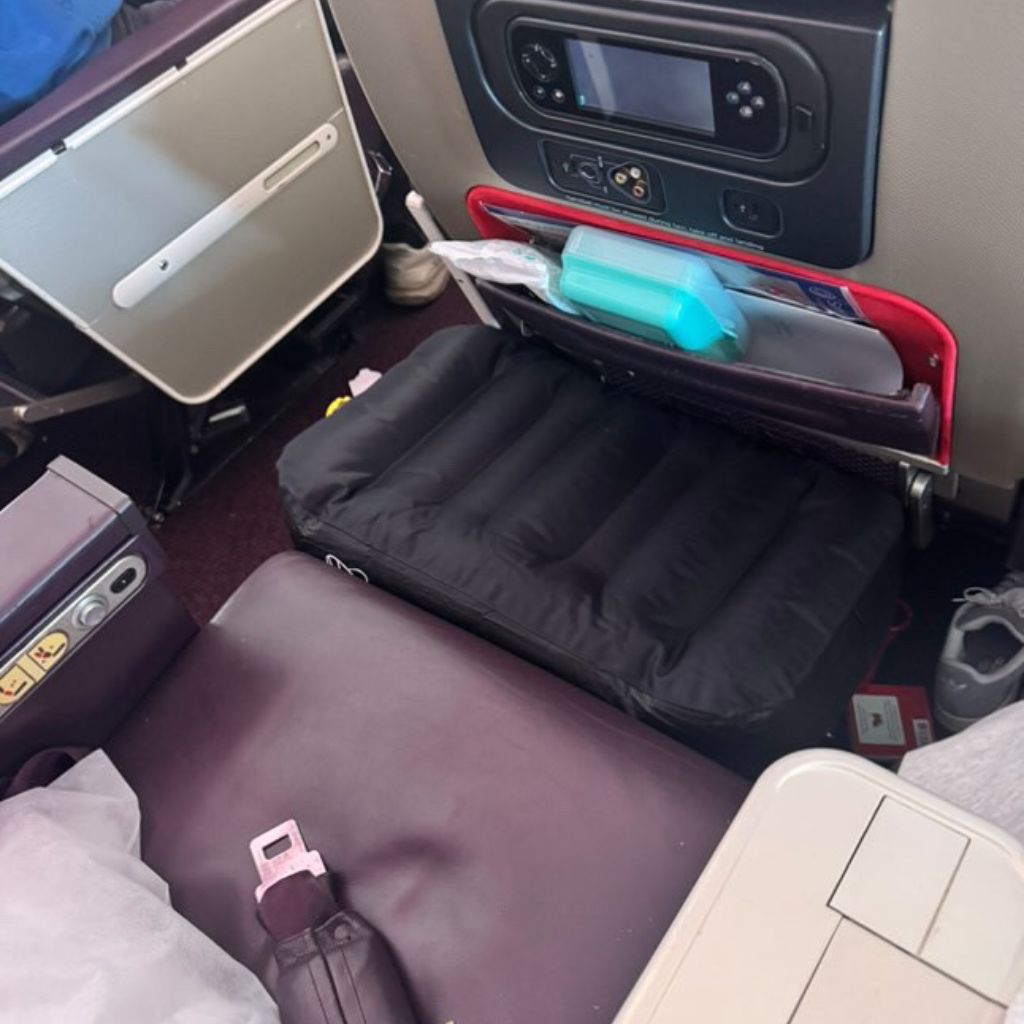 Plane Pal™ Self-Inflating Pillow